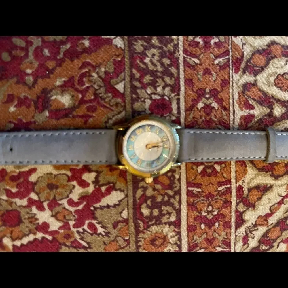 Fossil Watch Suede and Mother of pearl  - real leather and authentic